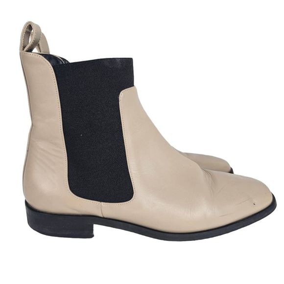 Everlane Shoes - Everlane Italian Leather Chelsea Boots Tan 9.5